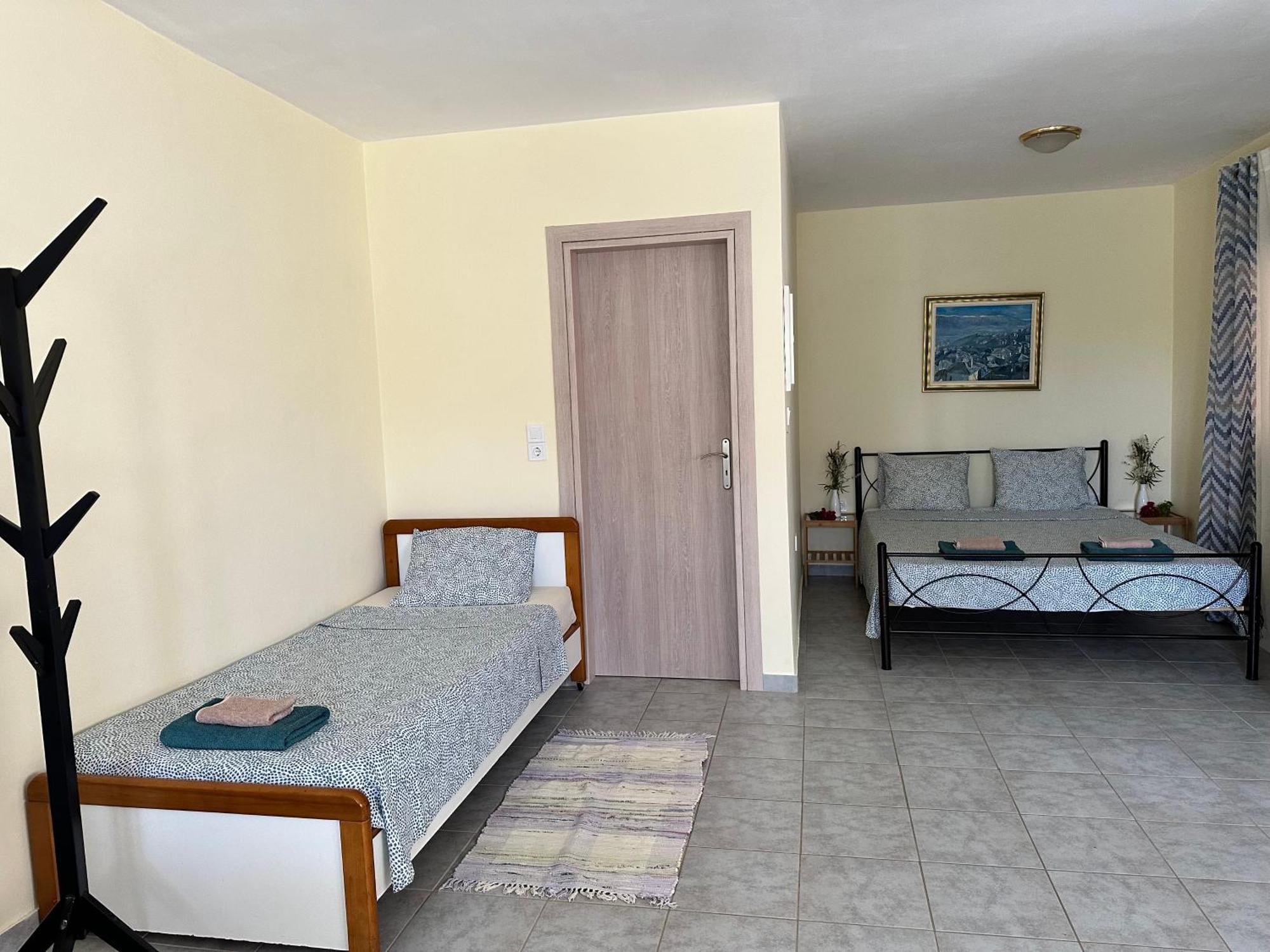 Lotus Studio Apartment North Ликсури Екстериор снимка